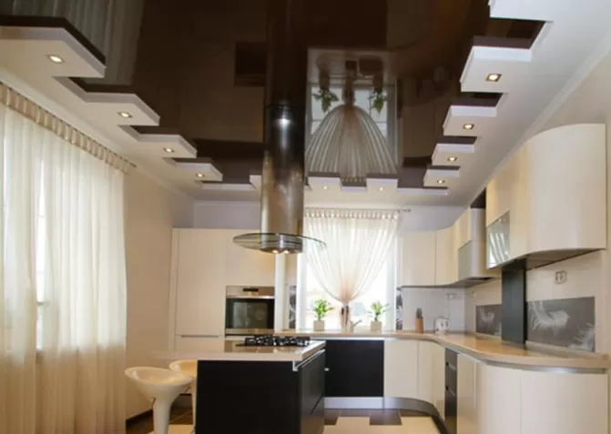 Шоколадный натяжной потолок